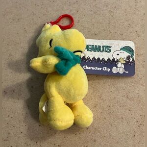 Peanuts Yellow Woodstock Plush with Red Clip